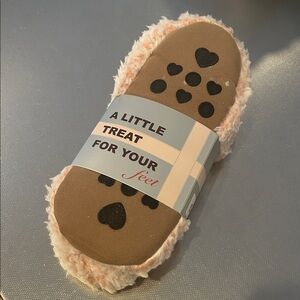 Super soft pink Fuzzy Slipper Socks